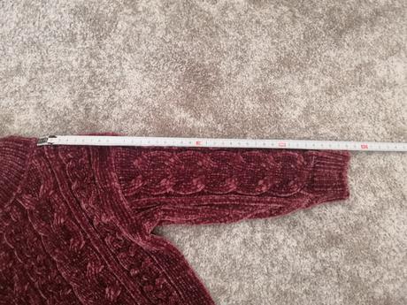 Žinilkovy svetrik, s poštou, c&a,104