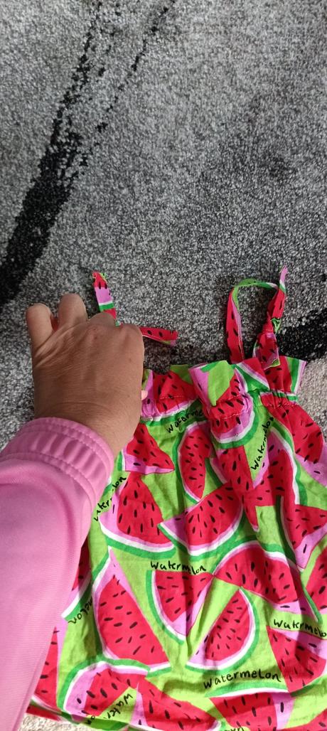 Top s melónikmi na leto, zara,140
