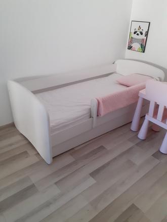 Detská izba, postel, stolík a stolička, šírka (cm): 80,dĺžka (cm): 160