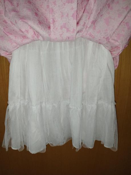 Dievčenské šaty, 134