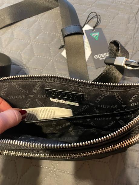 Ladvinka guess eco, guess