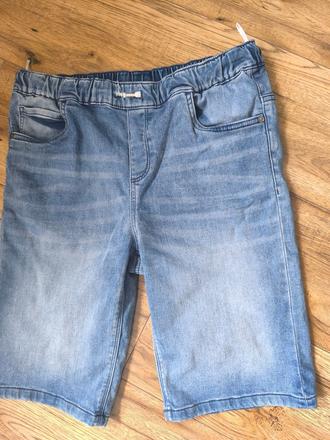 Tristvrtaky_ p10, c&a,170