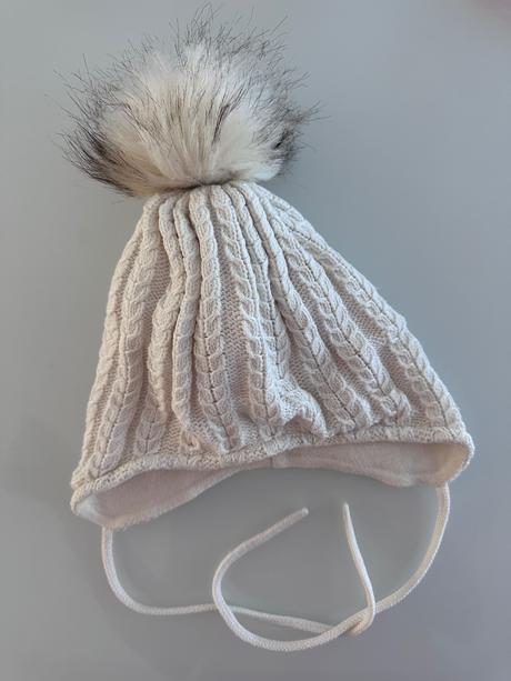 Čiapka, sterntaler,48