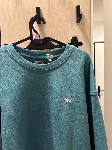 Mikina levis, levis,l