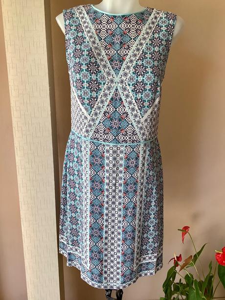 Viskozove šaty oasis, 38