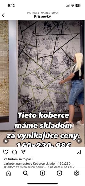 Ako oživiť obývačku pomocou doplnkov?