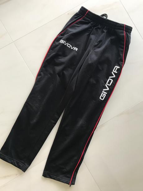 Tepláky givova, 146