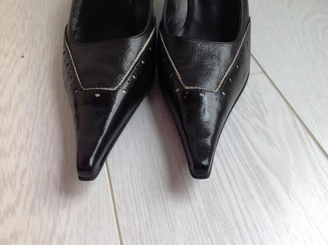Lodičky kožene, baťa,40