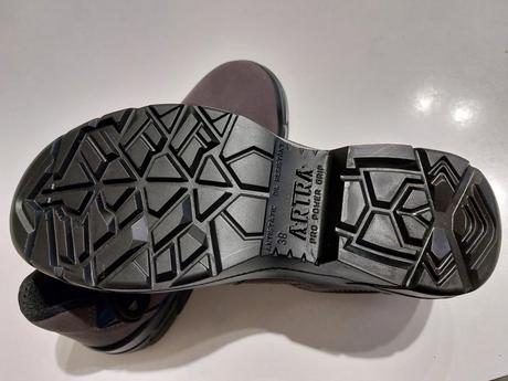 Pracovné poltopánky artra, 38