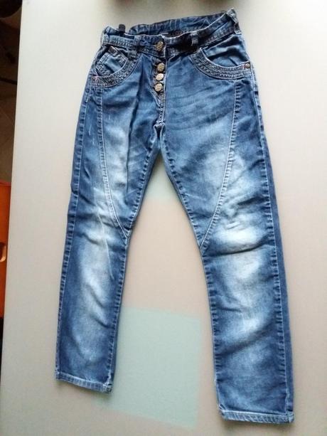 Dievčenské rifle, next,146