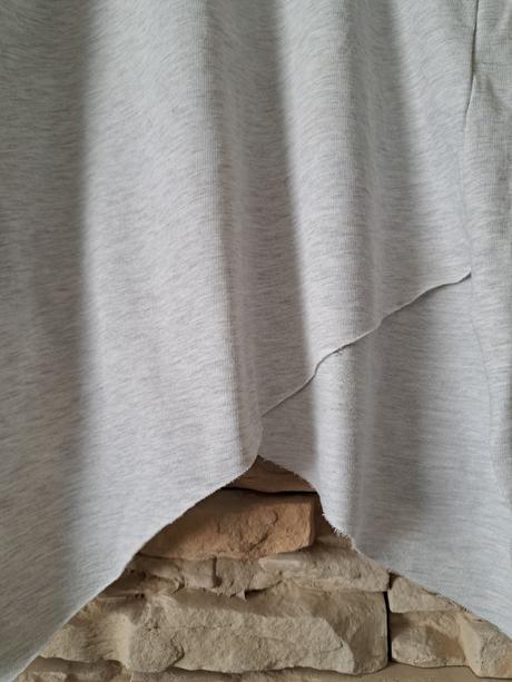 Sivé predĺžené tričko, gate,s