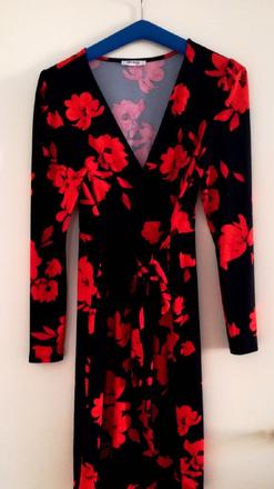 Orsay červeno-čierne dámske kvetované šaty (nové), orsay,m / s