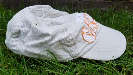 Šiltovka pre chlapca, 86