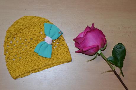 Háčkovaná čiapočka s kvetom, 50 - 158