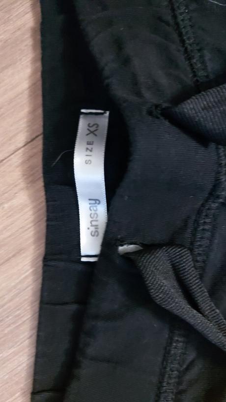 Dievcenske 3/4 teplaky, sinsay,xs