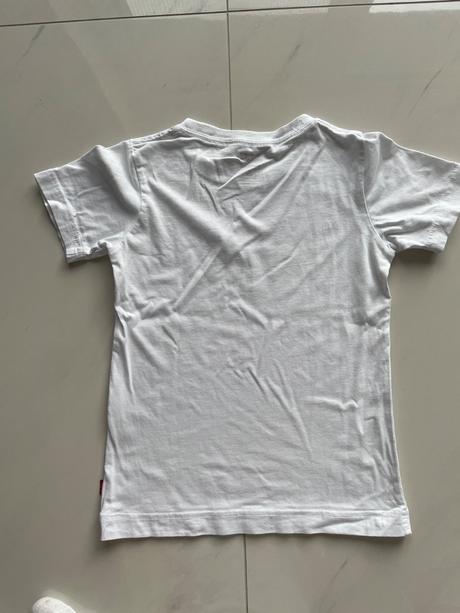 Tricko levis, levis,116