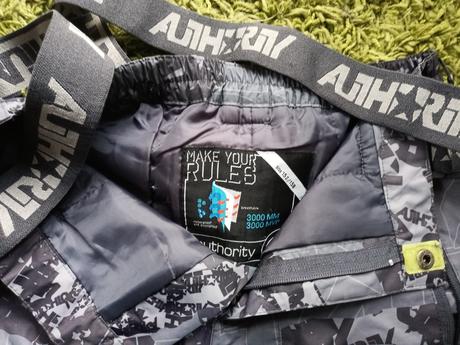 Lyžiarske nohavice, authority,152