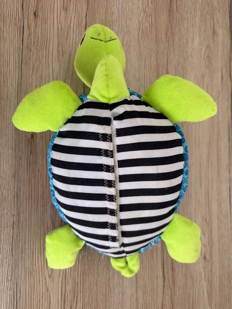 Lamaze farebná senzorická korytnačka mäkká eduka,