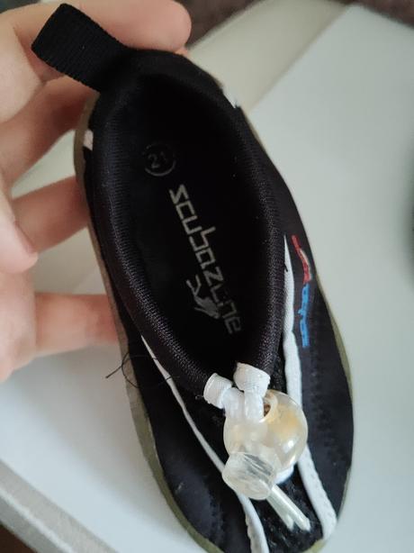 Topánočky do vody, 21