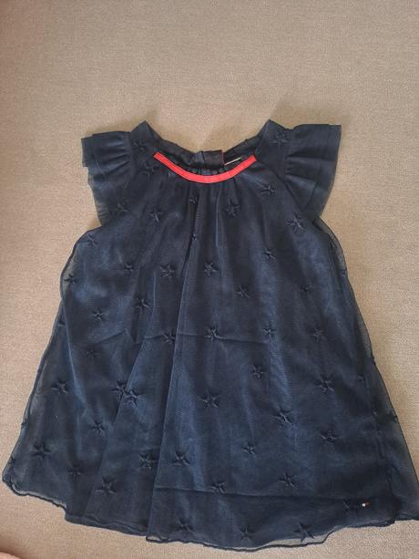 Nádherné šaty, tommy hilfiger,74