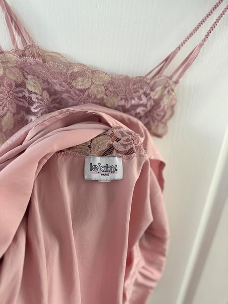 Hodvábna nočná košeľa od maison lejaby, s