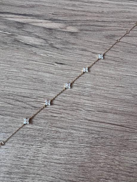 Napichovacie náušnice,