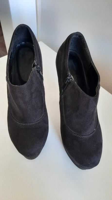 Dámske členkové poltopánky, 39