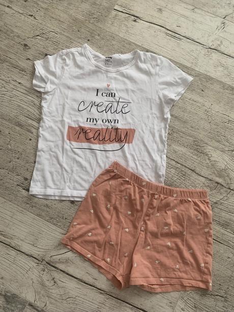 Pyzamo 140, sinsay,140