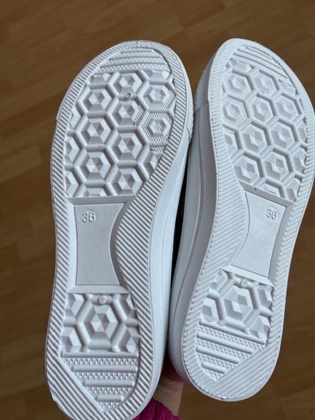 Tenisky/papuče veľ.36 nové, 36