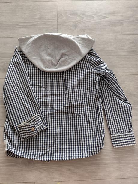 Košeľa s kapucňou, c&a,122