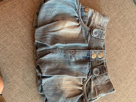 Kenvelo sukňa, kenvelo,98