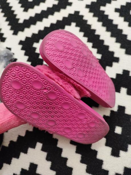 Šľapky barbie 34, h&m,34