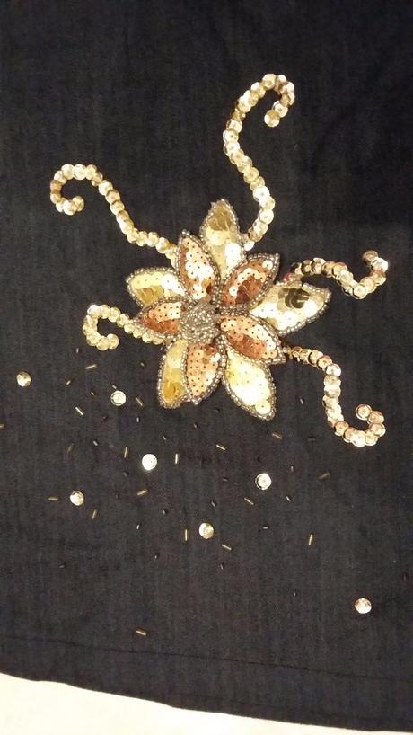 Rucne vysivana sukna 38/40, 38