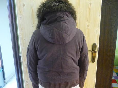 Bunda s kapucou, reserved,l