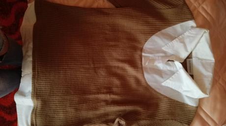 Krásny pulovrik, clockhouse,m