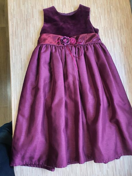 Zamatove saty, next,104