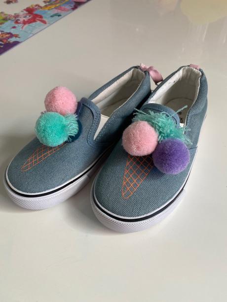 Tenisky slip on, reserved,29