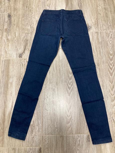 Dámské tmavomodré rifle, fishbone,26