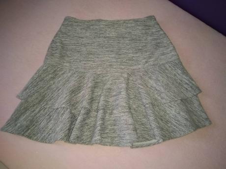 Áčková volánová sukňa, reserved,36