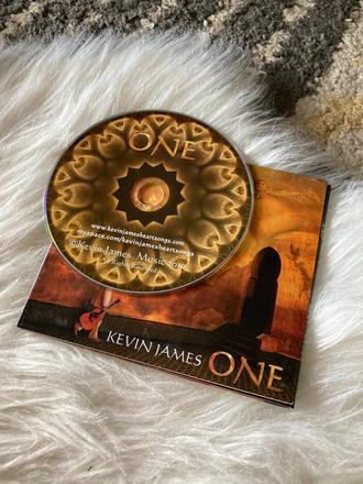 Cd kevin james one, 