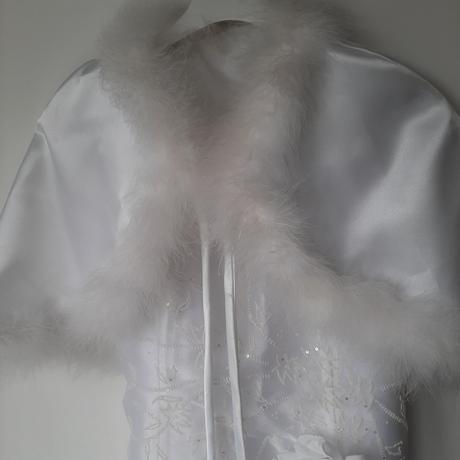 Šaty na prvé sväté prijímanie, 146