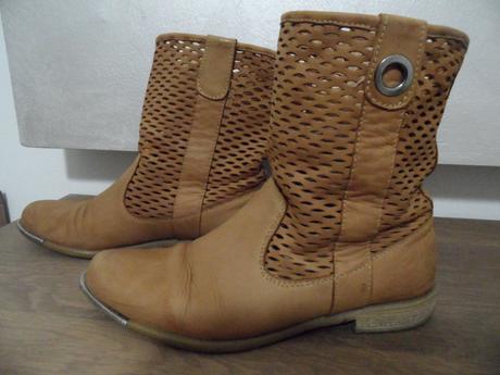 Kožené čižmy, 39