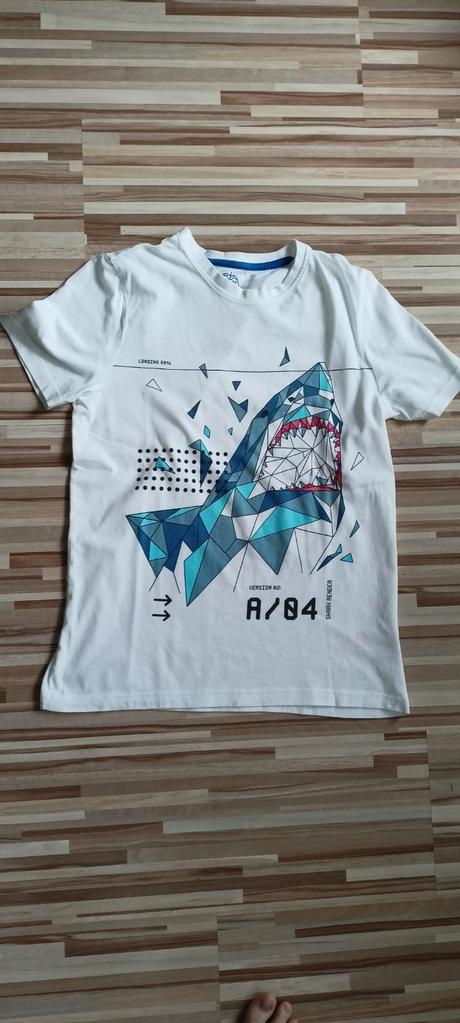 Tričko so žralokom, f&f,146