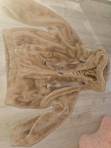 Kožušinková bunda, s