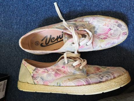 Platenky, deichmann,41