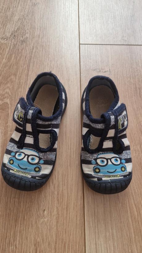 Papučky veľ. 24., 24