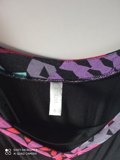 Zaujímavé šaty, xl