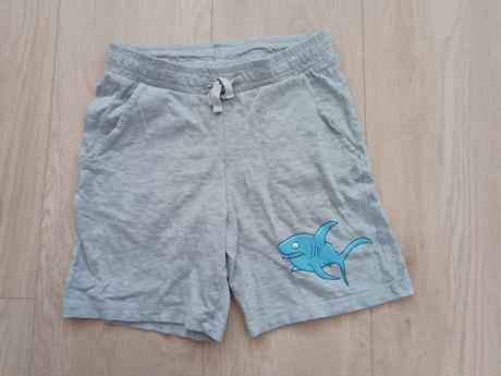 2x kraťasy hm, h&m,122