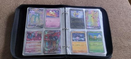 Pokémon album/kartičky cca.200ks, 