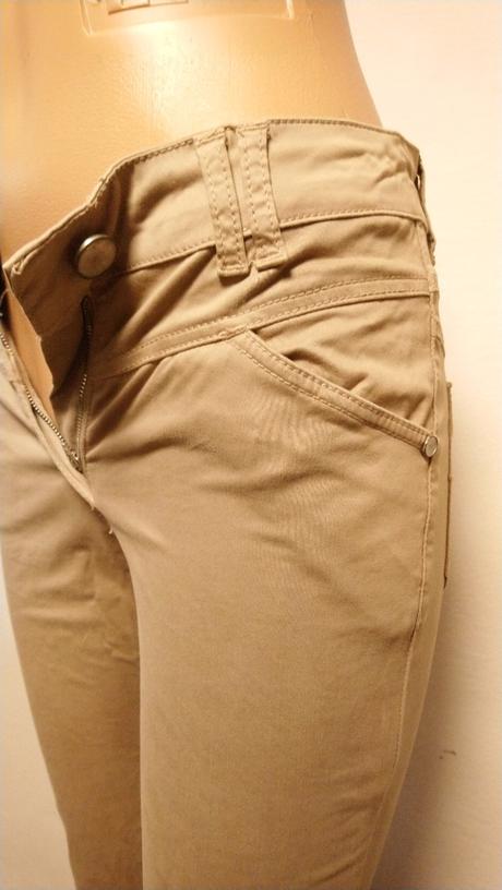 Dámske sv. hnedé elast. nohavice, italy, xs